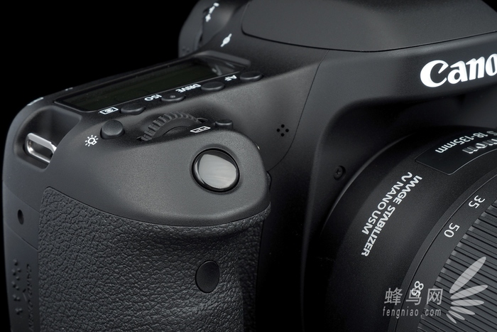 佳能2420万像素的相机有哪些,240702.8镜头佳能