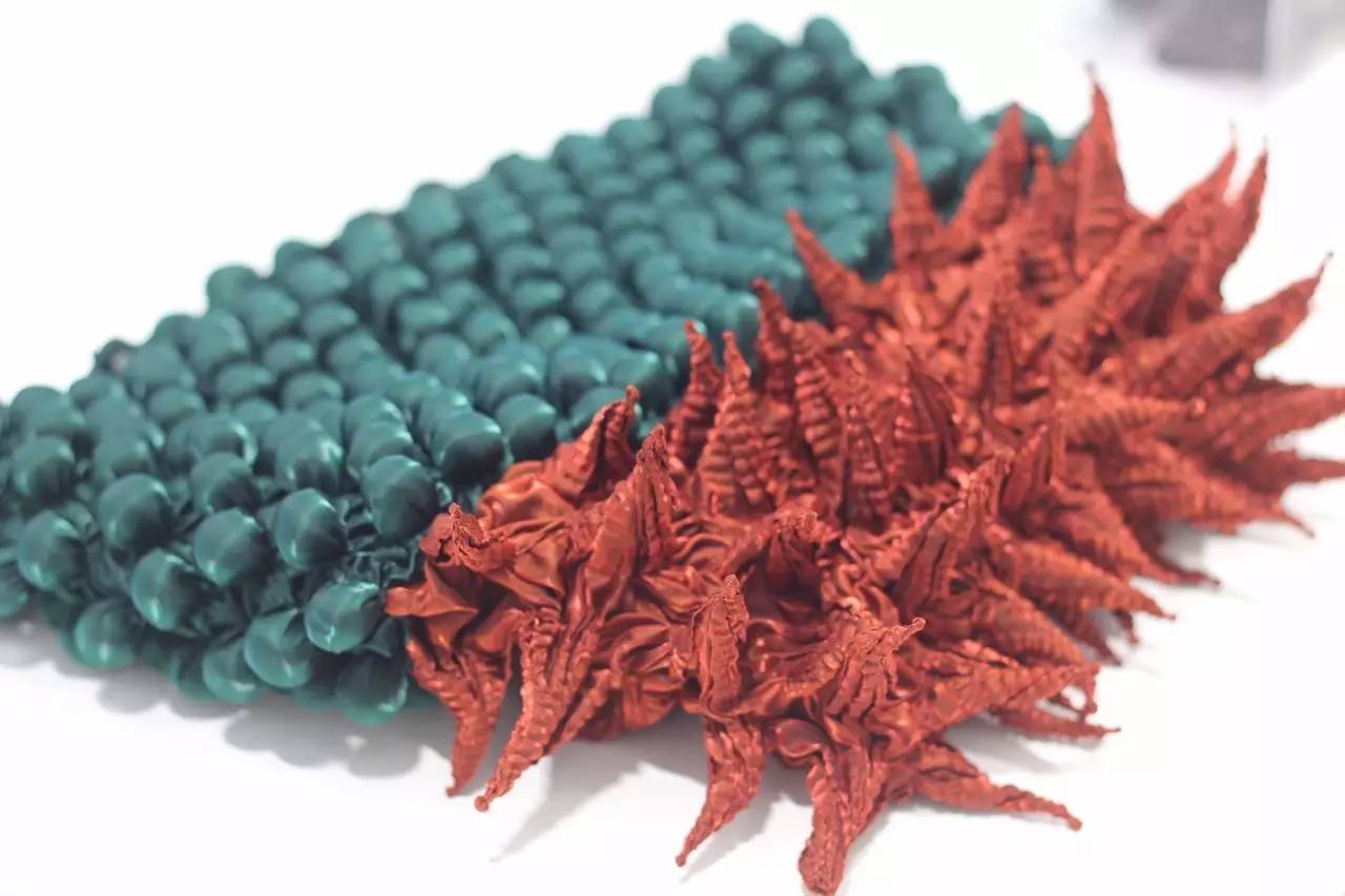 逛三宅一生,三宅一生西装搭配牛仔裤