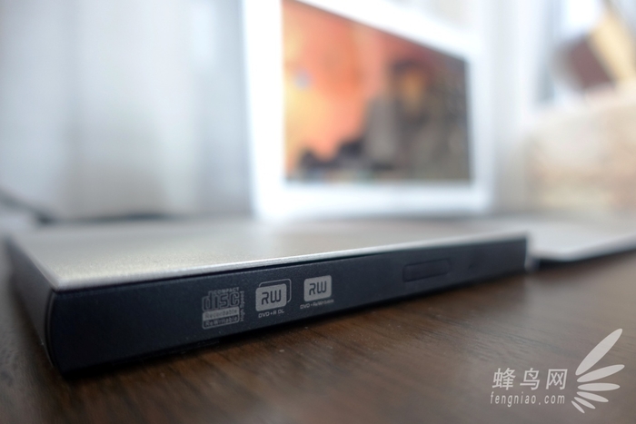 华硕蓝光刻录机,华硕光年刻录机如何使用