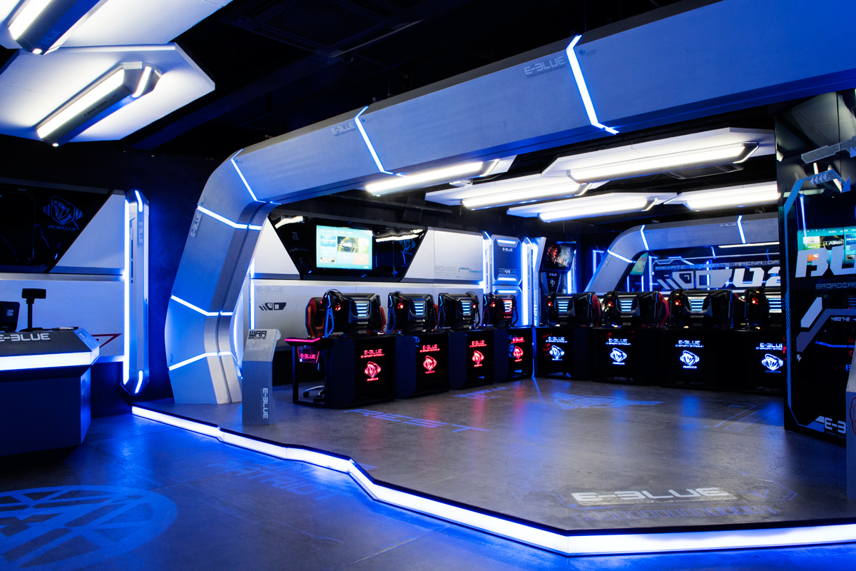 行业迎来“吃鸡”大机遇宜博电竞馆极速店装大收益