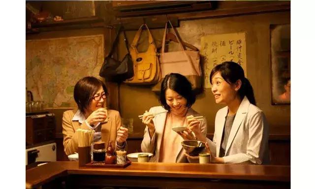 秋去冬来，*靠我**一碗茶泡饭温暖胃和情绪