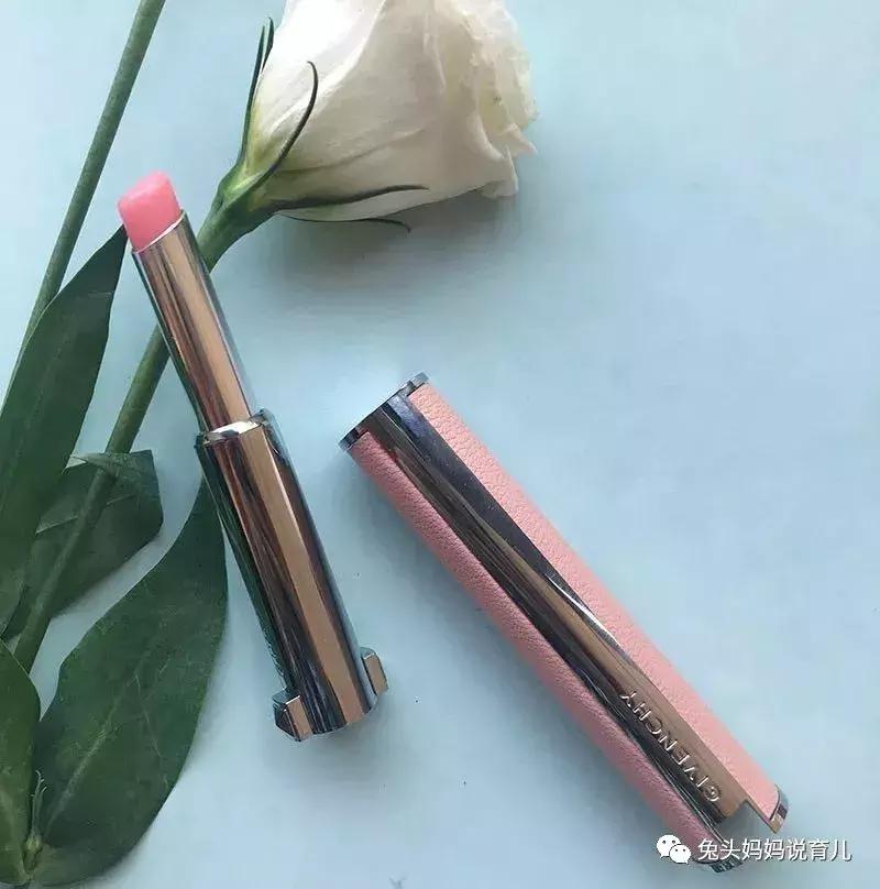 妈妈爱美优秀作文,小学生爱美的妈妈作文