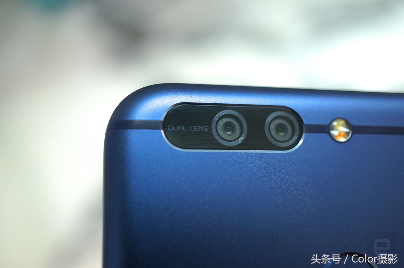 荣耀9和荣耀v9什么区别,荣耀9和荣耀v9有什么区别