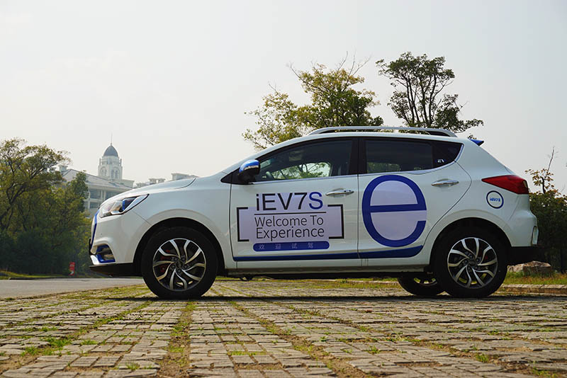 江淮电动车10万以内,江淮汽车新能源iev7s值不值得买