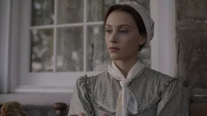 从单纯女孩到叛逆女孩,从单纯女孩到不良少女