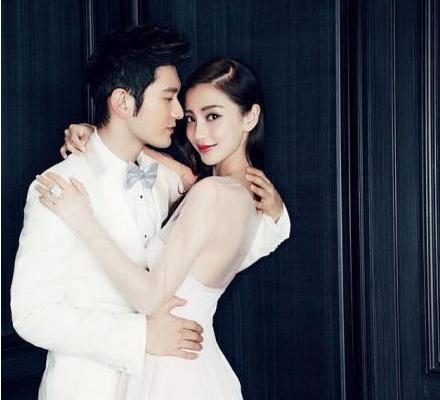 angelababy带小海绵拍写真,angelababy微博背景图是小海绵吗