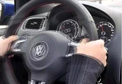 汽车方向盘抖动的原因和解决办法,汽车方向盘抖动原因及解决方法