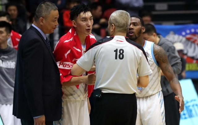 苏群再谈赵继伟,苏群点评男篮被打断