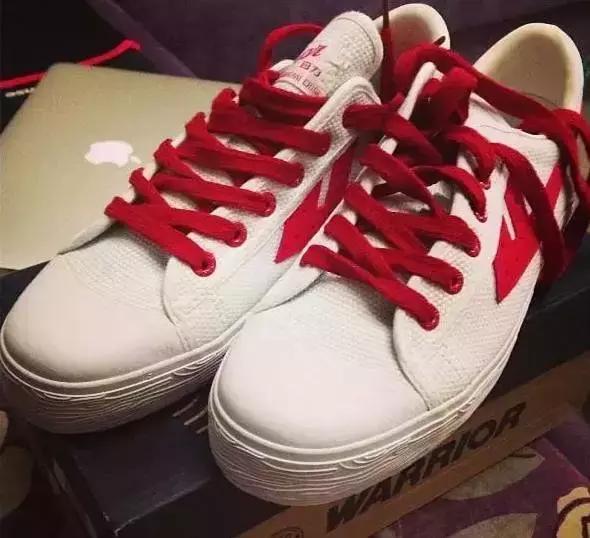 好看的国货小白鞋夏天推荐,好看又舒服的小白鞋秒杀