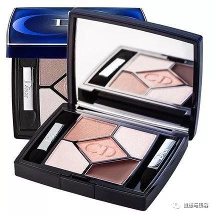 《凰权》剧照曝光,get一个极美的倪妮式温雅淡妆!