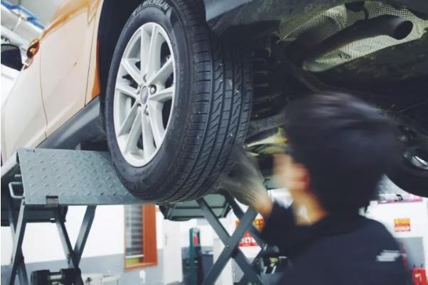 福克斯ecoboost125发动机怎么样,福克斯2015款ecoboost125耗油