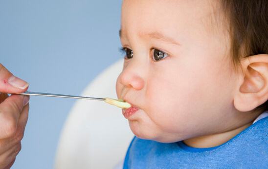 1岁宝宝感冒鼻塞发烧怎么办,1个月宝宝感冒鼻塞咳嗽怎么处理