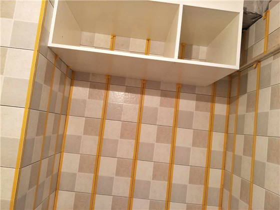 美缝知识瓷砖美缝颜色搭配攻略,美缝用美缝蜡好还是美纹纸好