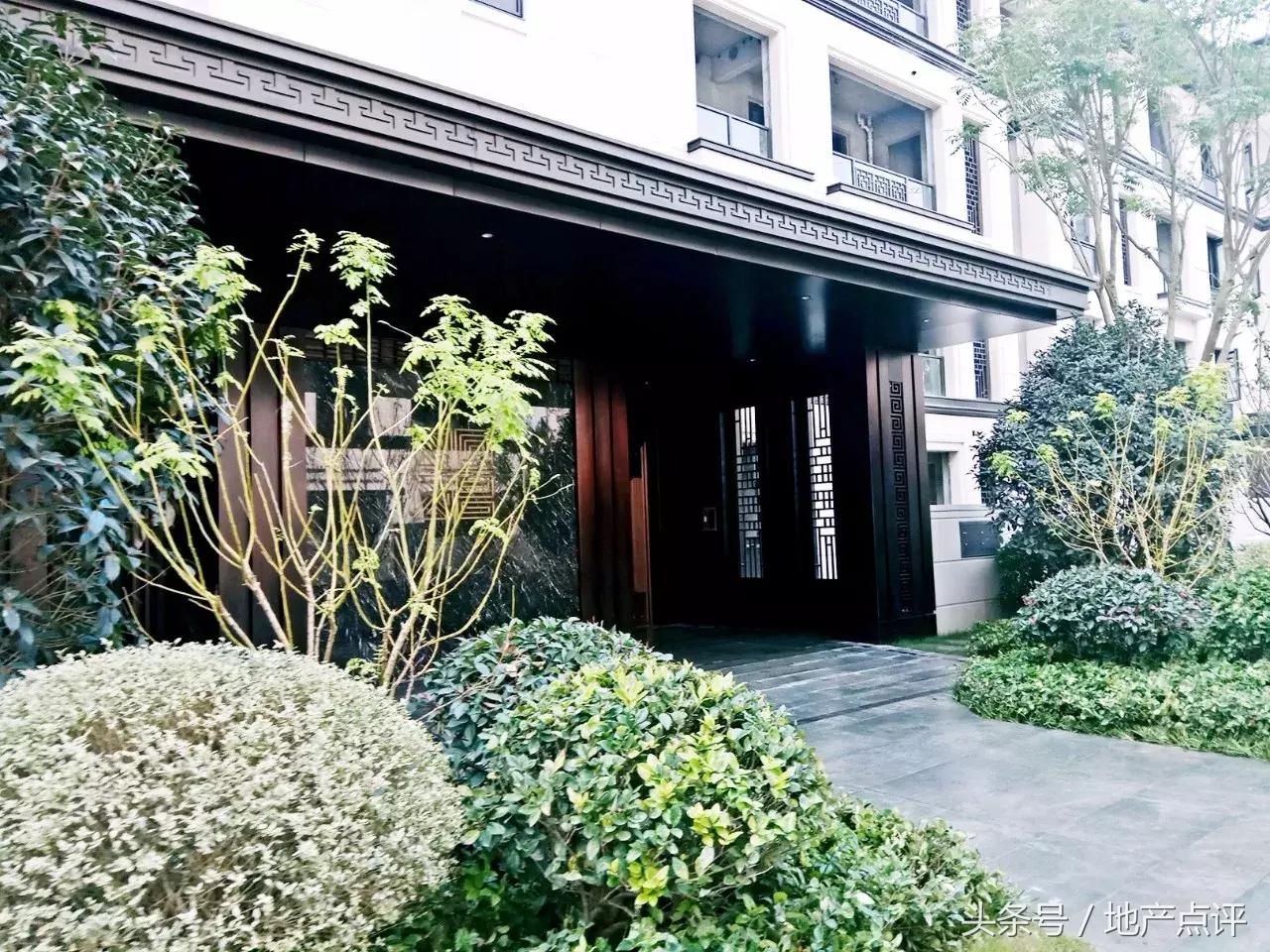 开间10.6米进深8.5米,开间10.6米进深10.5米一层