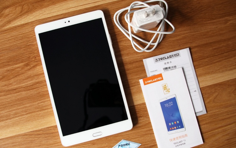 台电平板电脑玩穿越火线,2.5k屏幕平板