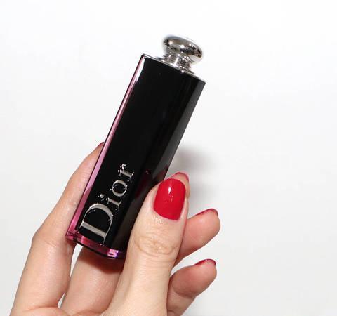 黄皮肤适合的口红迪奥740,dior740枫叶红口红价格