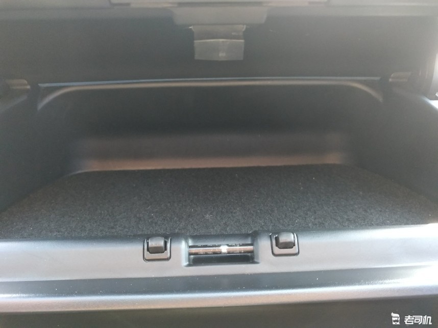 花了3万买一部车,花了3万块钱买了一辆二手车