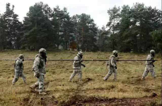 炮兵是最危险的兵种,陆军里面炮兵是最苦的吗