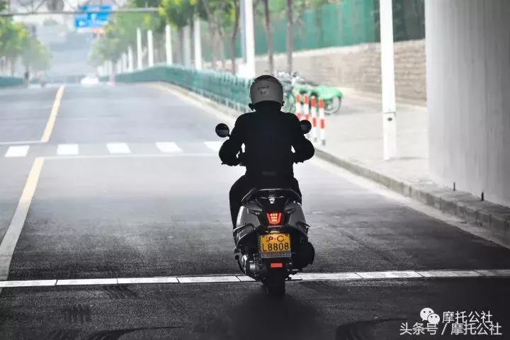 光阳anylikeq150评测,2021款光阳anylike150i踏板摩托车