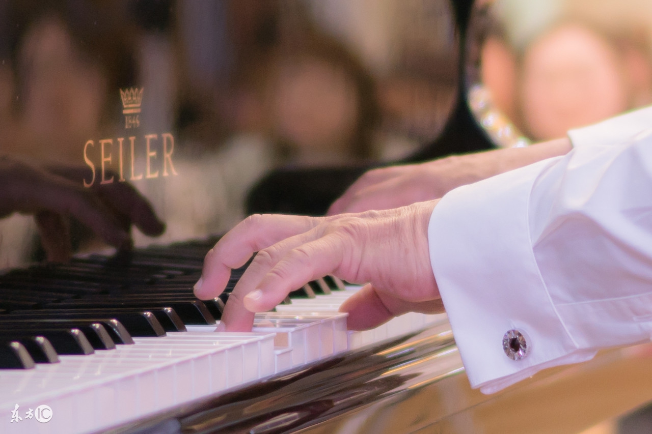 钢琴演奏方法文章,钢琴演奏技巧视频教程