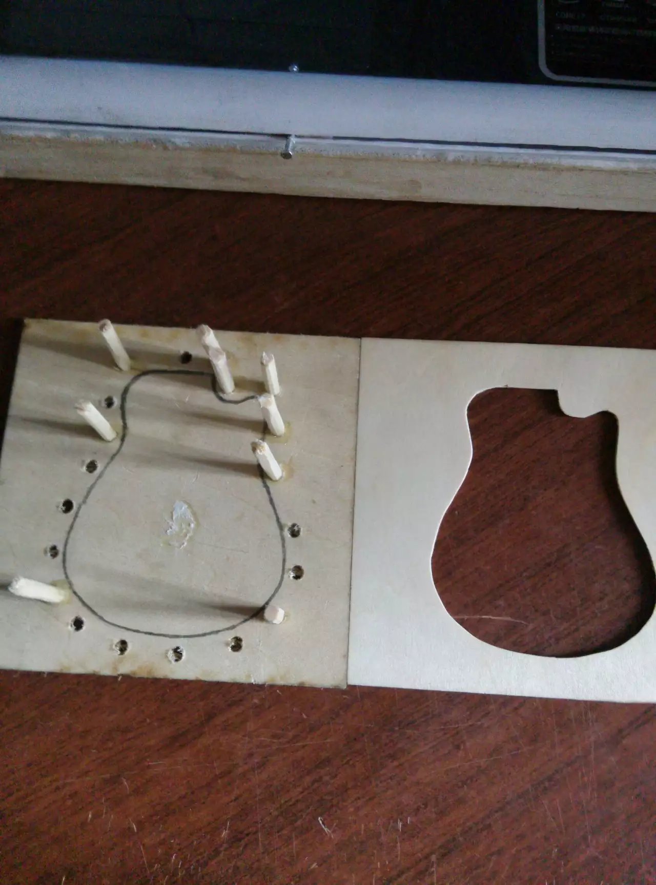 只用三步就可以学会的吉他教程,教你5分钟制作一把小刀