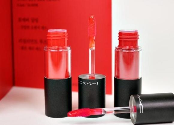 mac102口红测评,mac尤雾弹口红测评