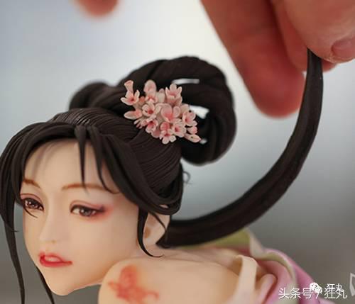 这些手办都能舔，中国蛋糕大神用古风作品夺得世界大赛金奖