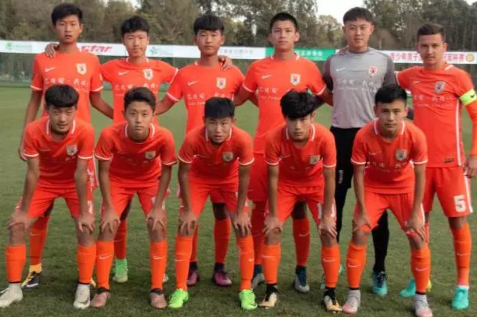 广州恒大四比零鲁能,亚冠广州恒大对鲁能历史对阵比分