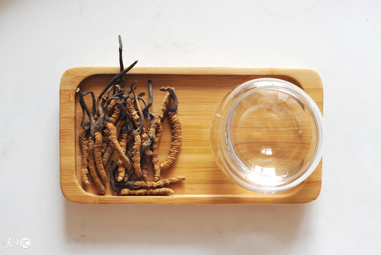 百令胶囊治肺部炎症吗,百令胶囊治慢阻肺引起的咳嗽吗