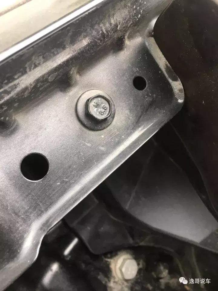 双11花26万买辆六千公里的凯迪拉克XT5，被老姐一把拽回来