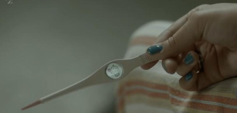 男友车祸去世女友开棺取骨陪伴,男友车祸去世后女孩召唤灵魂