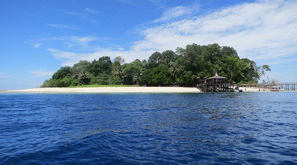 马来西亚仙本那旅游潜水,马来西亚沙巴和仙本那有多远