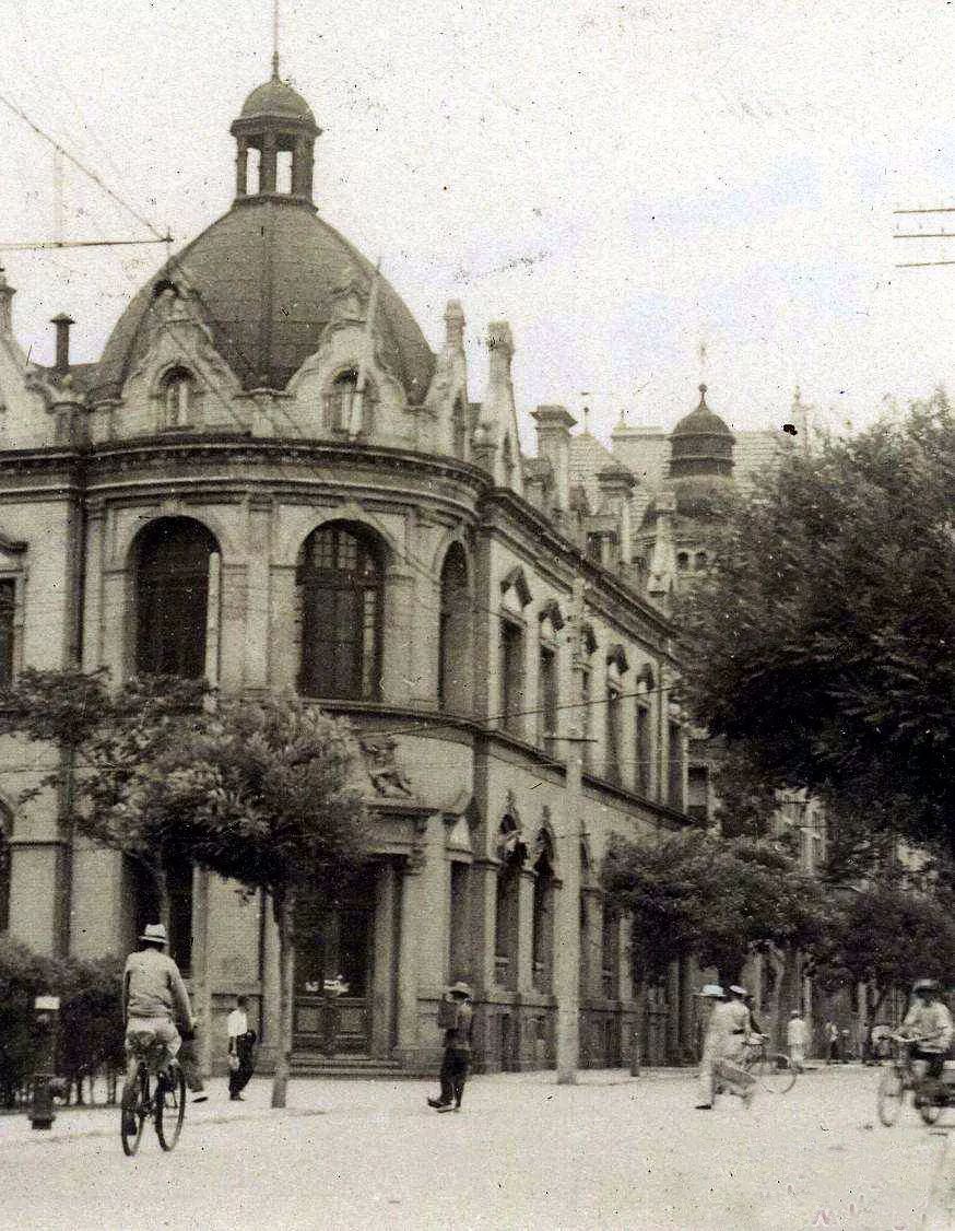 津门双百颂足球队员,津门足坛双百颂高玉勇