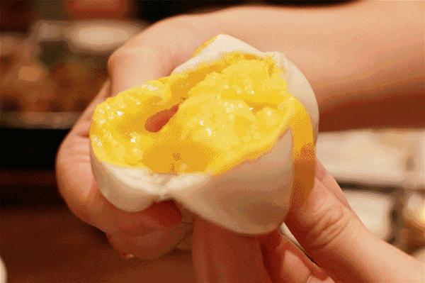 武汉这10款“爆浆”美食，一不留神就爆出来溅你一脸！