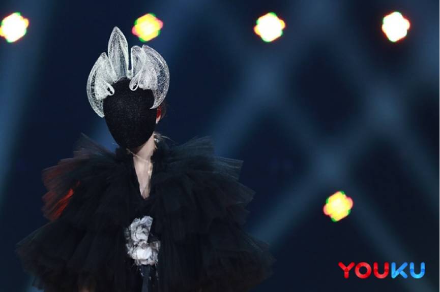 蒙面唱将百亿播放量完整版,蒙面唱将第二季怎么没了第六期