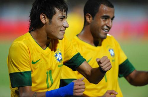 韩国人双11最爱买小米手机,网友:相当于国足在巴西赢了球!