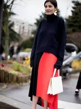 月薪5000的我是怎么存钱买房的,月入多少穿得起celine