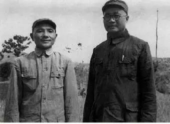 真实国军军官军服,八路军和新四军的军服