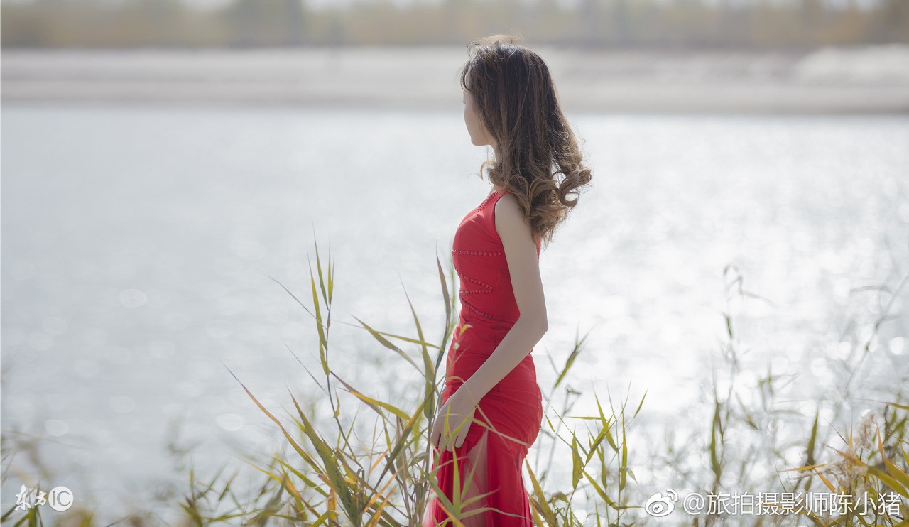 能不能不要在朋友圈晒身材?