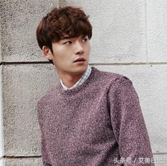 男孩子细长的脸型剪什么样的发型,什么脸型适合齐刘海怎么剪最好看