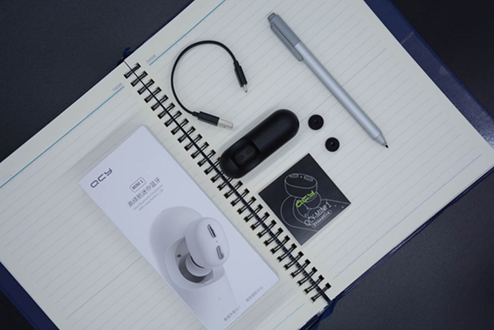 仅有指头大小i!QCY超迷你蓝牙耳机QCYmini1评测