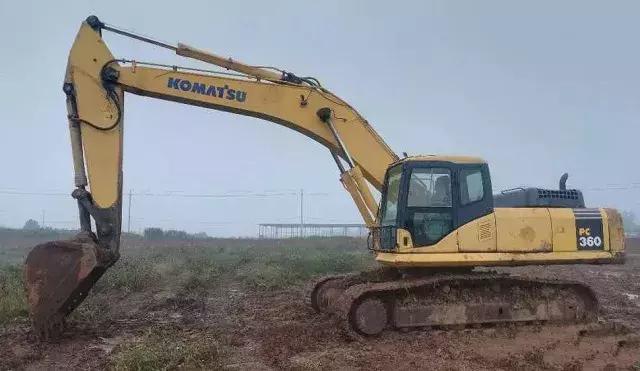 最便宜的一台二手挖机,全网最经典17年二手挖机