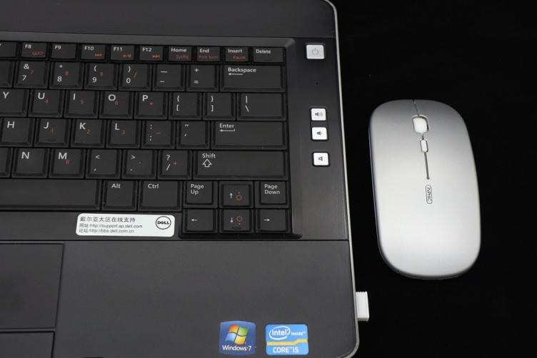 英菲克m1p无线鼠标测评视频,英菲克p-m1鼠标拆解