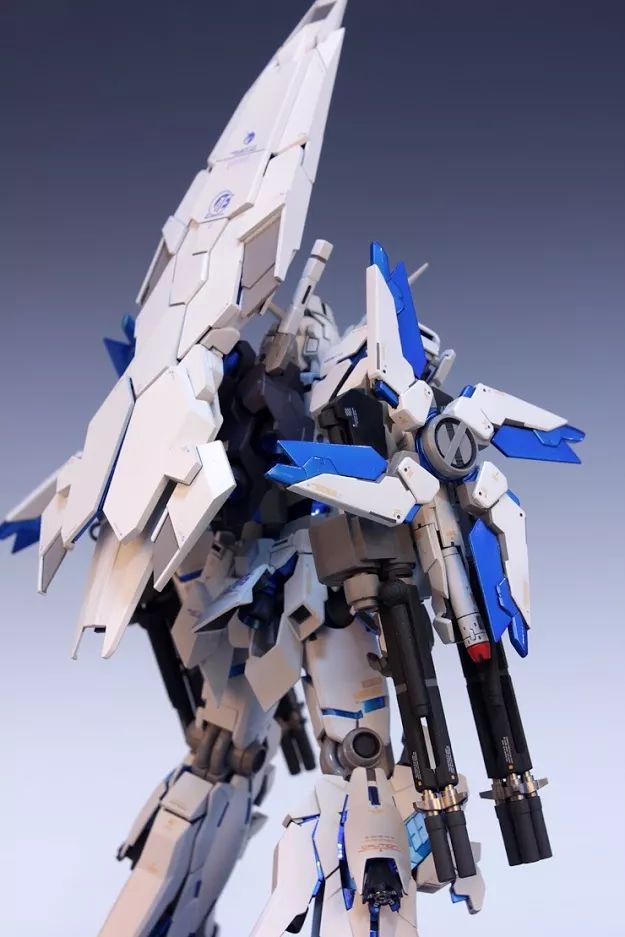 佳作高达独角兽,佳作设计