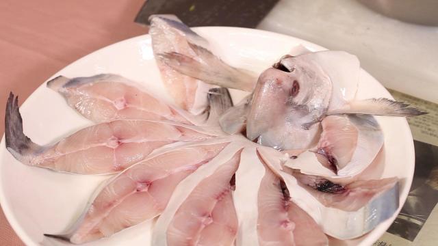制服一条30年都吃不腻的清蒸鲳鱼，只需要一家米其林必比登餐厅