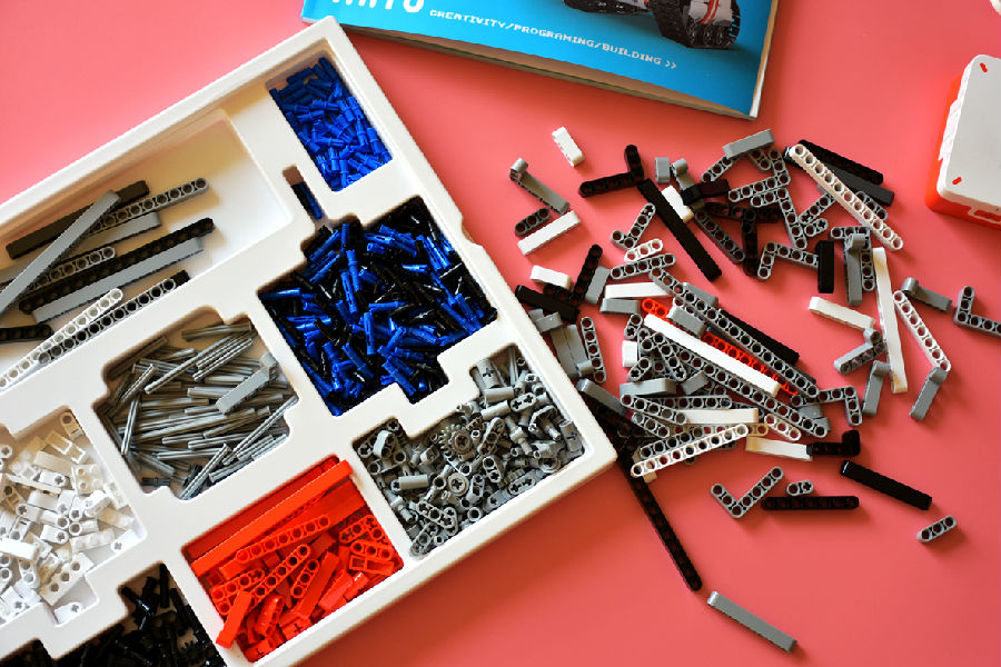 米兔积木履带机器人2000元以下的,米兔积木机器人app没有履带机甲了