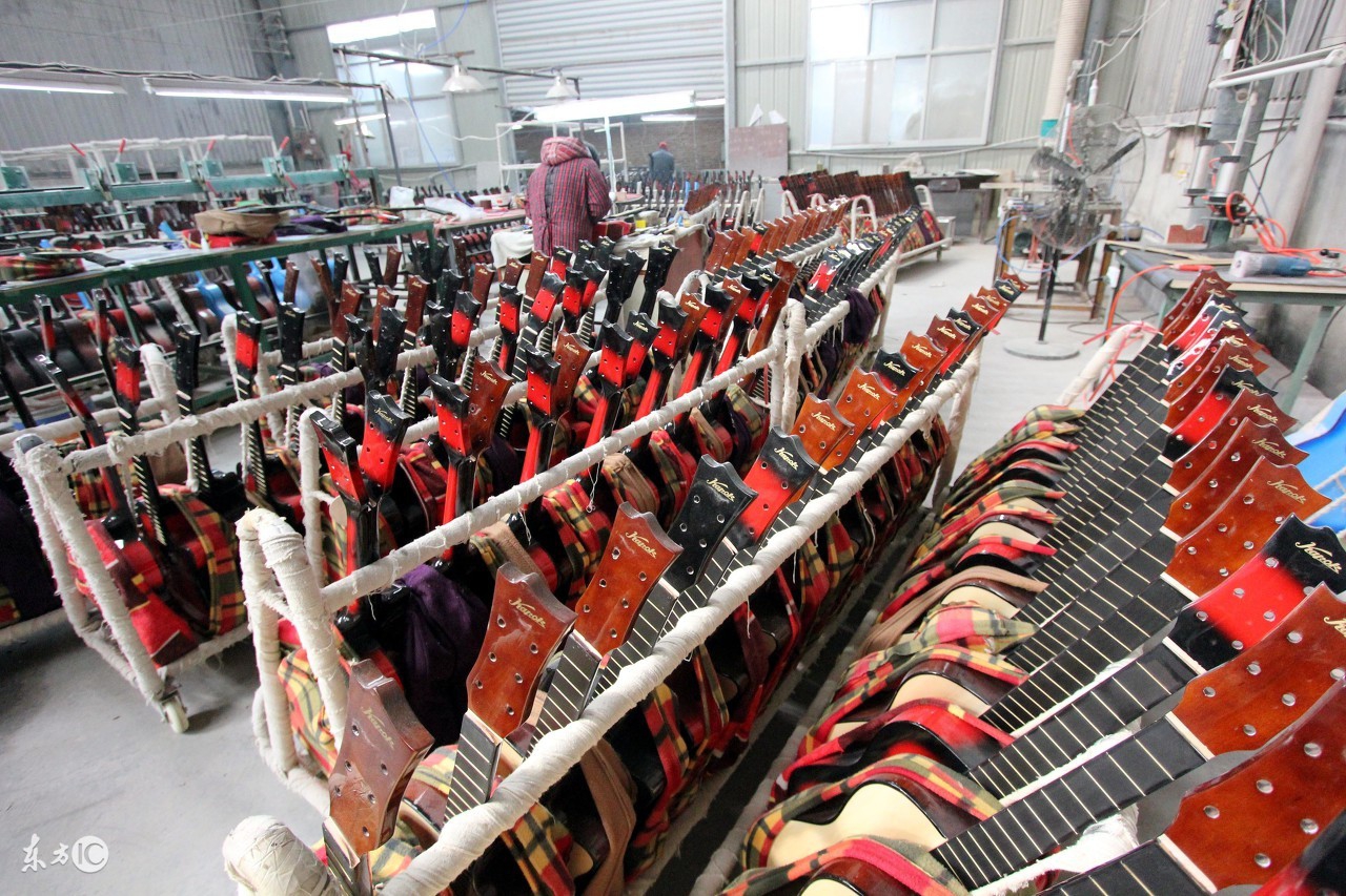 吉他一般多少钱一把合适,入门级吉他大概多少钱一把