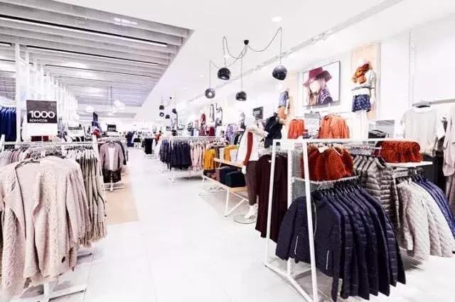 哪些小众品牌衣服好穿女装,时尚女装品牌除了zara还有哪些