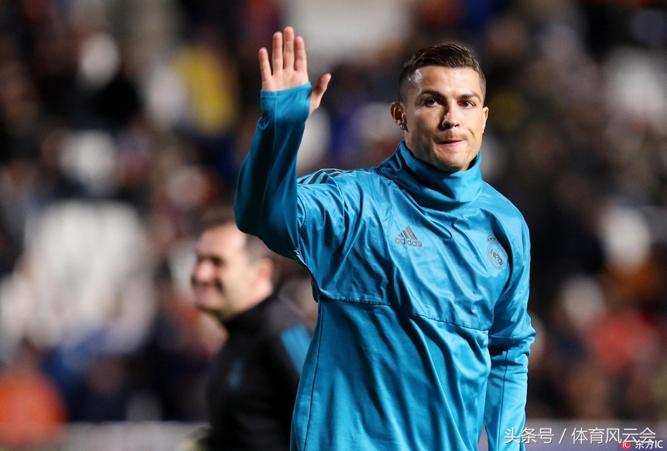 c罗两射一传全场最佳,c罗两球一助攻肆虐阿尔卑斯球场