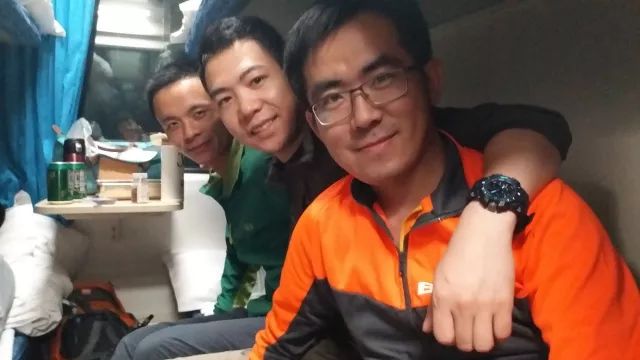 乌孙古道天堂湖在琼库什台吗,乌孙古道天堂湖到黑英山多远